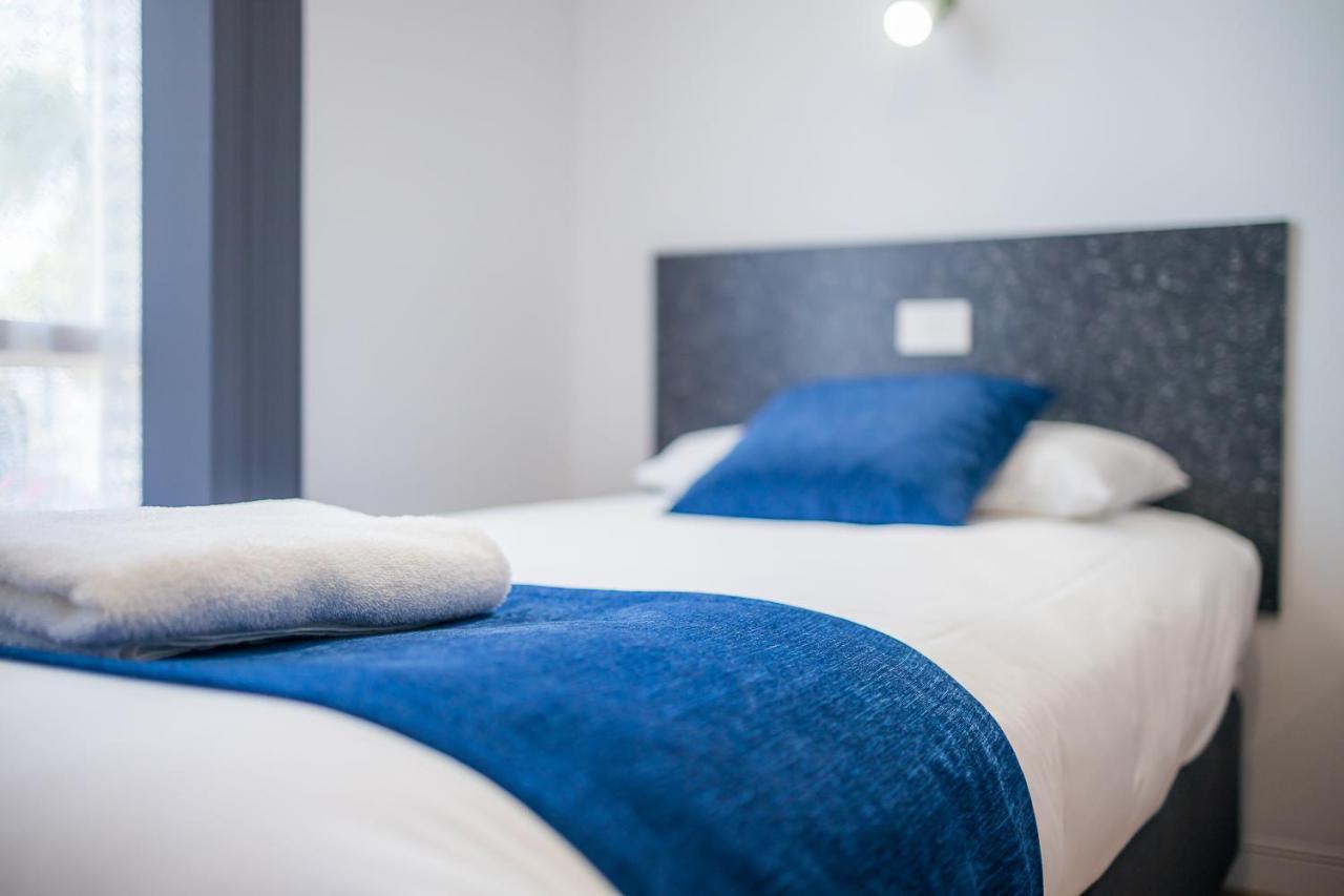 Plainsman Motel Форбс Экстерьер фото